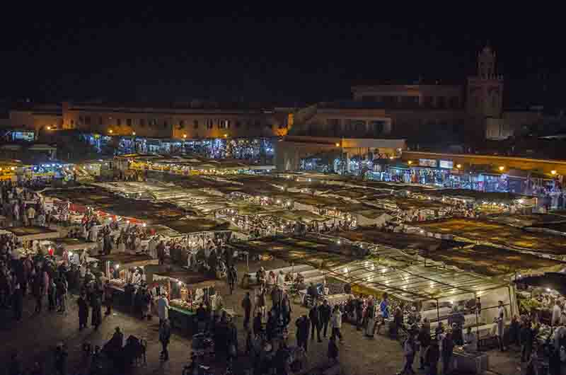 30 - Marruecos - Marrakech - plaza Jamaa el Fna - imagen nocturna